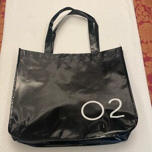 NWOT O2 tote bag